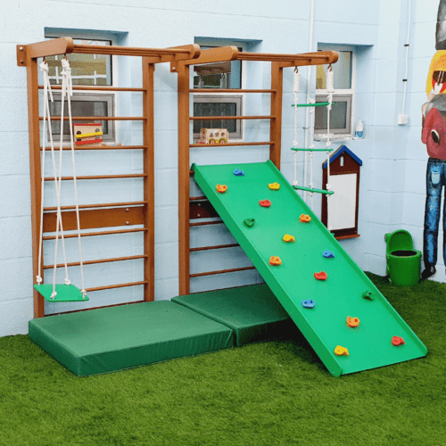 Monkey Bars Toddler Gym Tower - Green